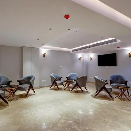 Hotel The Viking, City Centre - Near New Delhi Railway Station & Connaught Place-3