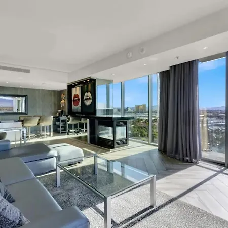 The Adele Palazzo Suite At Palms Place-2
