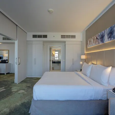 Millennium Lakeview Hotel-2