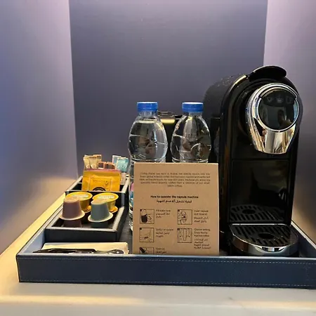 Hyatt Centric Jumeirah Dubai-3