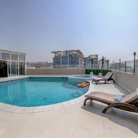 Howard Johnson Plaza By Wyndham Dubai Deira-3