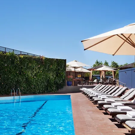 Four Seasons Hotel Sydney-2