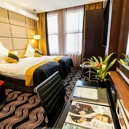 Montcalm Piccadilly Townhouse, London West End-3