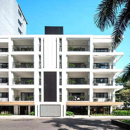 Floral Court Hotel & Residence Sukhumvit 13-2