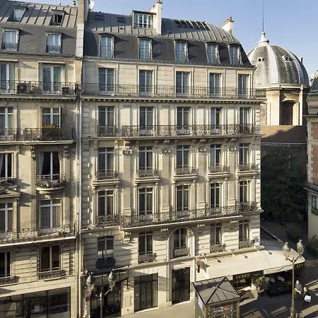 Hotel Lumen Paris Louvre-3
