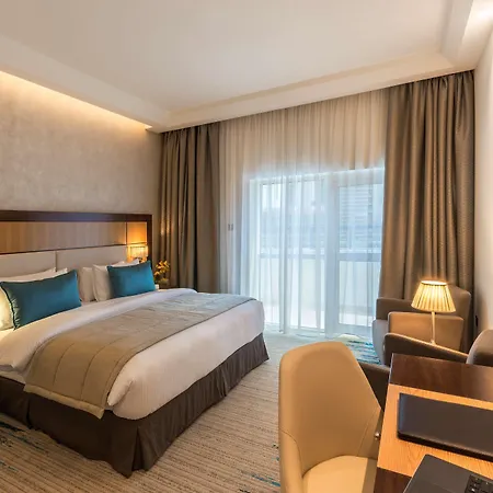 Golden Tulip Media Hotel-3