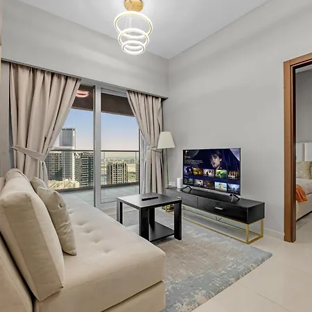 Wonderful Reva Aparthotel Downtown-2