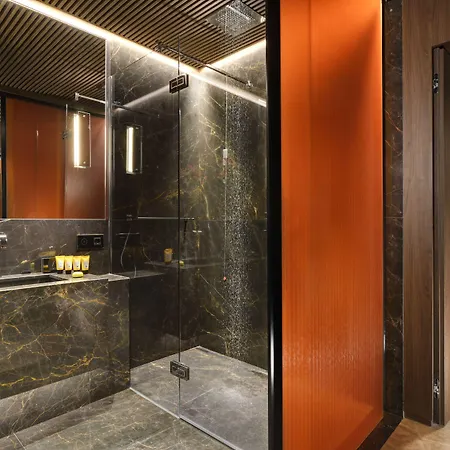 The First Dolce - Preferred Hotels & Resorts-3