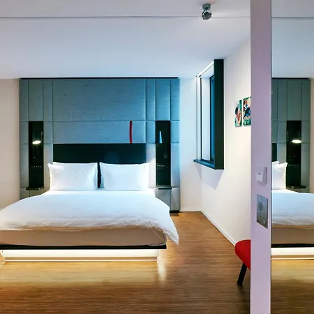 Citizenm Paris Champs-Elysees-2