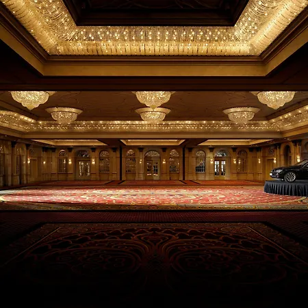 Connaught Palace Hotel, Dubai-3