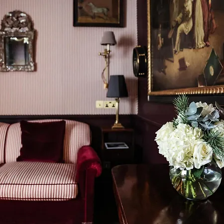 Henrys Townhouse Marylebone, London-3