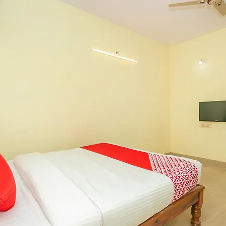 Hotel O Shree Stays-3