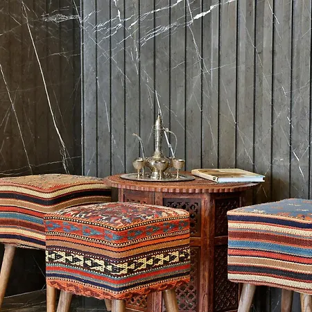 Hotel Local Dubai, Jumeirah Village Triangle, Autograph Collection-2
