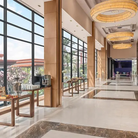 Hilton Bangkok Suvarnabhumi Golf Resort & Spa-3