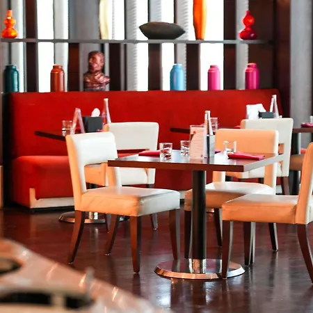 Moevenpick Grand Al Bustan-2