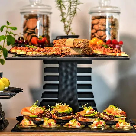 Grand Mercure Dubai City-3