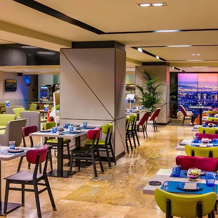 Novotel Madrid Center-3