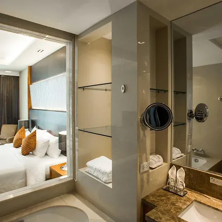 The Grand Fourwings Convention Hotel Bangkok-3