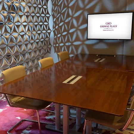 Crowne Plaza Dubai Festival City-3