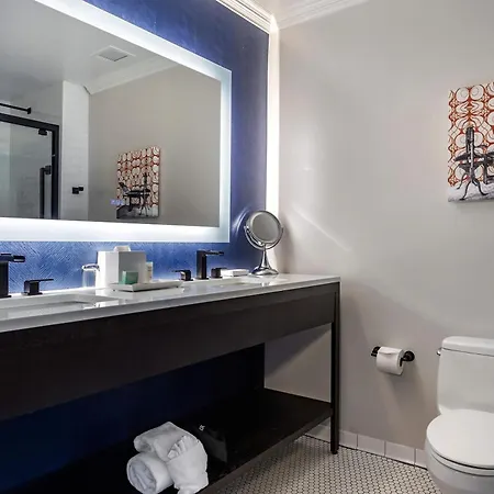 Hilton Vacation Club Hotel Blake Chicago-2
