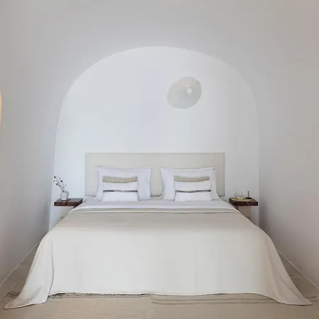 Canaves Ena - Small Luxury Hotels Of The World-3