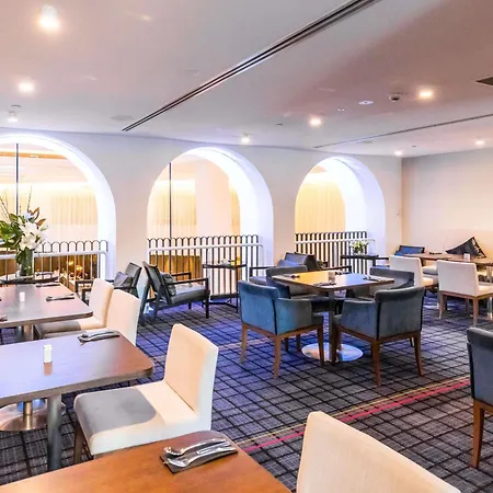 Swissotel Sydney-3