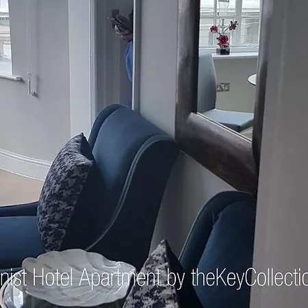 The Exhibitionist Hotel-2