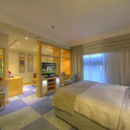 Halo Hotel Dubai-3