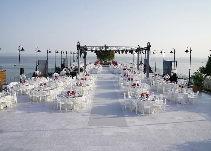 Crowne Plaza Florya Istanbul By Ihg Hotel