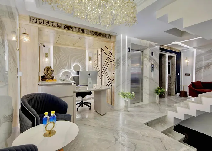 Empire Platinum Suites-Luxury Aparthotel Central Delhi New Delhi