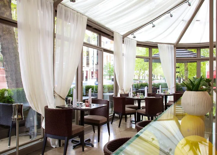 Hotel Xenia, Autograph Collection London