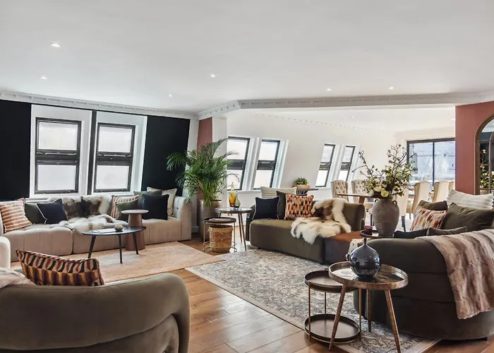 Mayfair House London