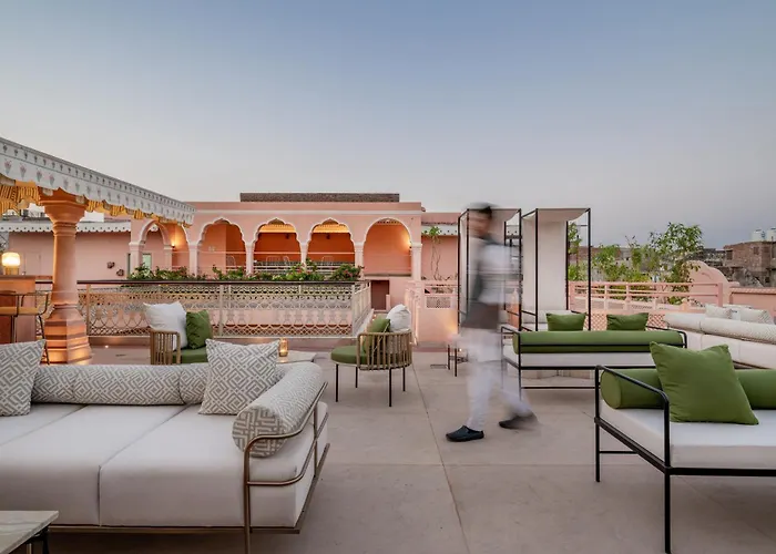 Padmaa Jaipur Hotel