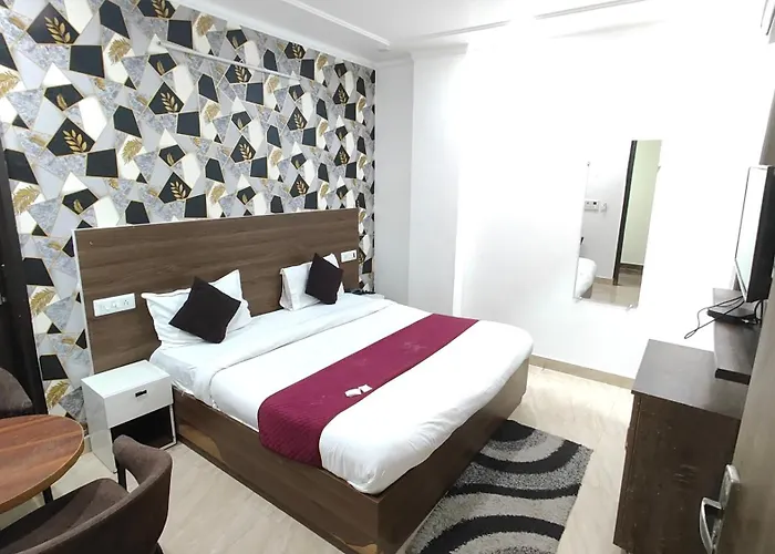 Hotel Urban S R Luxury Palace Near Igi Airport New Delhi