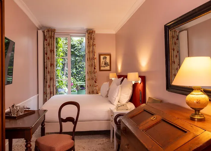 Hotel Le Saint Gregoire Paris