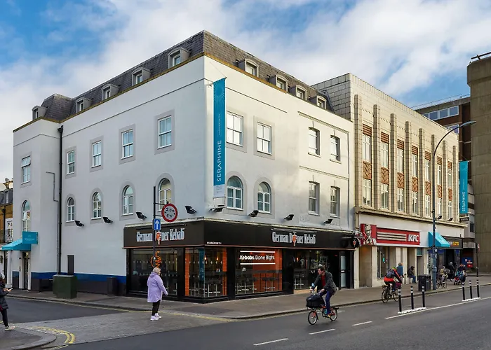 Seraphine Hammersmith Hotel London