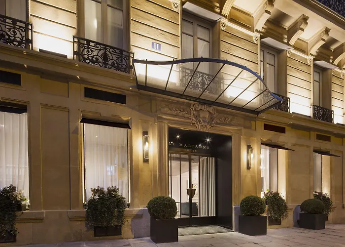 Hotel Le Marianne Paris