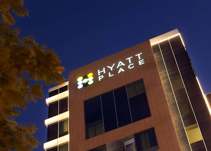 Hyatt Place Dubai Baniyas Square