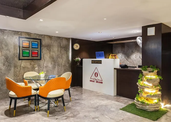 Okas Grand Luxury Collection Hotel Near Crowne Plaza New Delhi Okhla By Ihg