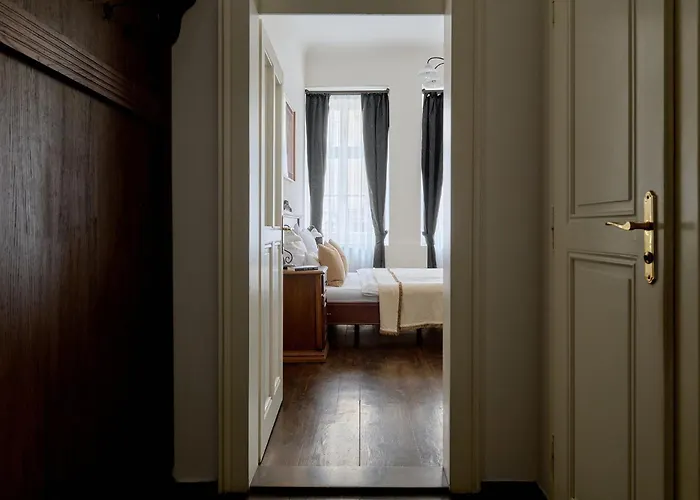 Hotel Residence U Cerneho Orla Prague