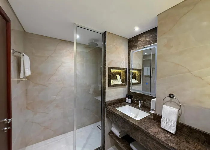 Dubai Grand Hotel By Fortune, Dubai Airport