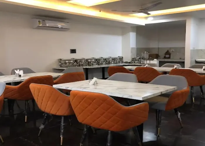 Hotel Vasudha Inn-Near International Airport Delhi New Delhi