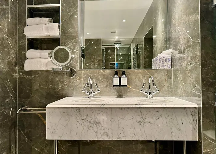 The Leonard Hotel London