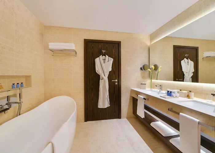 Sofitel Dubai The Obelisk Hotel