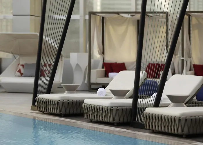 So/ Uptown Dubai Hotel