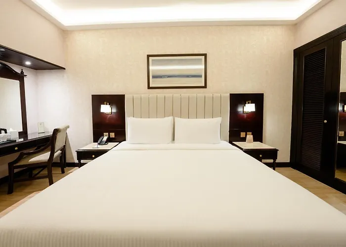 Luxe Avenue Hotel Dubai