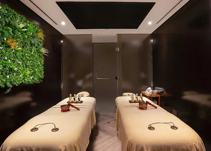 The First Collection Marina, Dubai, A Tribute Portfolio Hotel