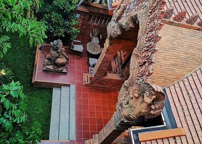 Phor Liang Meun Terracotta Arts Hotel Chiang Mai