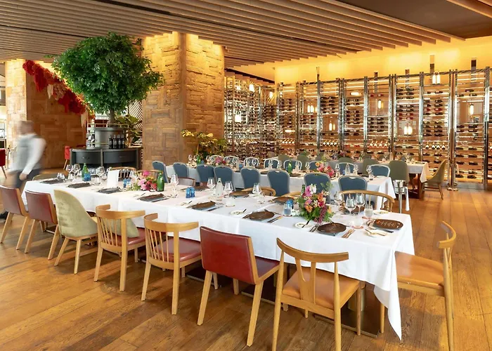 Sofitel Sydney Darling Harbour Hotel