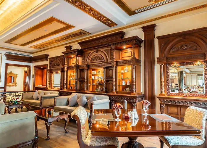 Royal Ascot Hotel Dubai